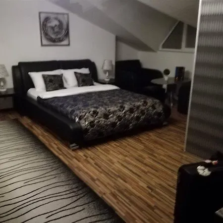 Hostel Kalonis *