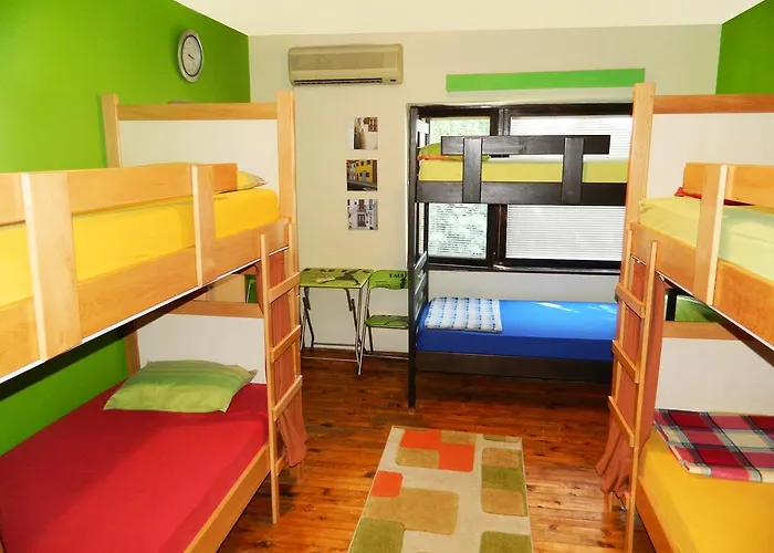 Hostel Kalonis