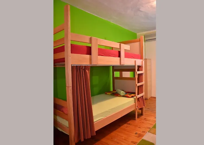Hostel Kalonis *